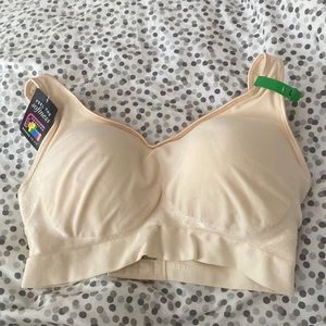Bali Nude Bra in Size Large (Comes with most tags)
